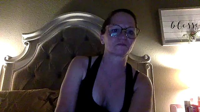 Snapshot of hollydeanbaby chatting on 23, 7, 2026 hollydeanbaby online show from 23, 7, 2026
