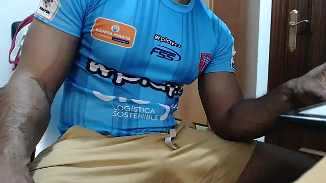 Snapshot of samario06 chatting on 8, 4, 2026 samario06 online show from 8, 4, 2026