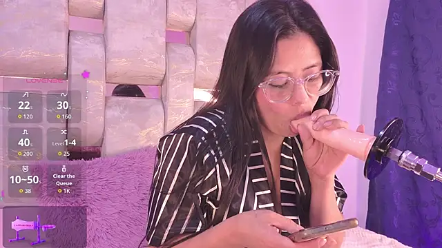 NatalieValvet online show from 8, 8, 2026