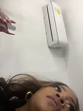 riri brunnete online show from 27, 2, 2026