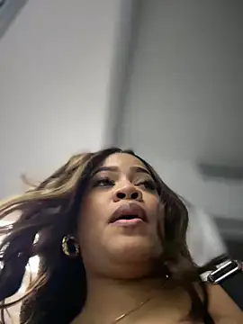 riri brunnete online show from 28, 2, 2026