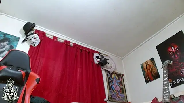 Amanda Valeska online show from 30, 6, 2026