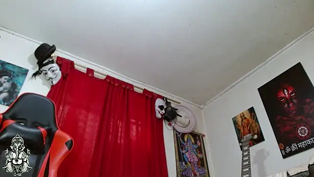 Amanda Valeska online show from 9, 7, 2026