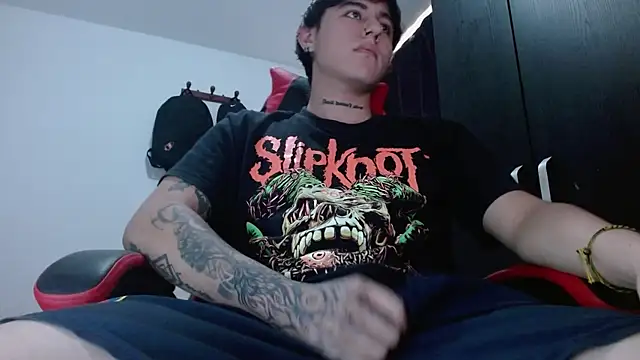 Snapshot of Sebas_bkr chatting on 23, 7, 2026 Sebas bkr online show from 23, 7, 2026