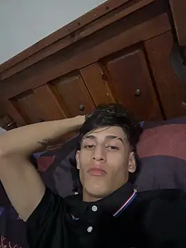 Snapshot of sebxstiancito chatting on 1, 8, 2026 sebxstiancito online show from 1, 8, 2026