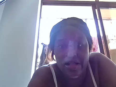 Snapshot of tinaaah22 chatting on 23, 7, 2026 tinaaah22 online show from 23, 7, 2026