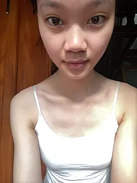 Snapshot of Li-Li12 chatting on 23, 7, 2026 Li-Li12 online show from 23, 7, 2026