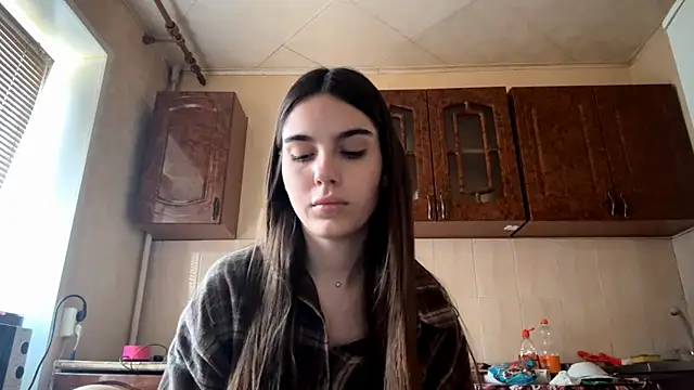 Snapshot of hey_hey_Bella chatting on 24, 7, 2026 hey hey Bella online show from 24, 7, 2026