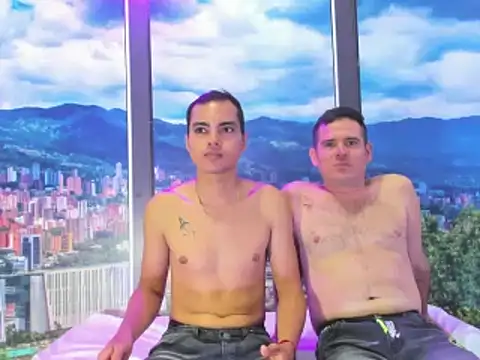 Snapshot of EthanAndAndrew chatting on 25, 7, 2026 EthanAndAndrew online show from 25, 7, 2026