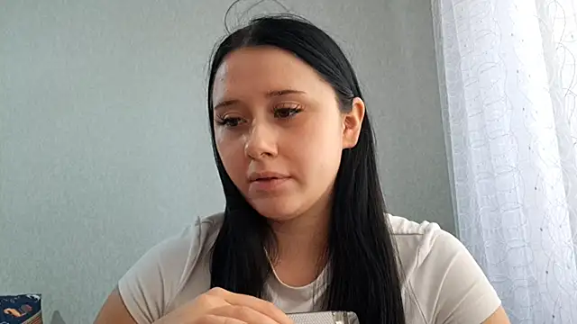 Mira Stavik online show from 27, 7, 2026
