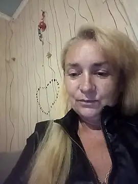 Snapshot of Bliss4532 chatting on 30, 7, 2026 Bliss4532 online show from 30, 7, 2026