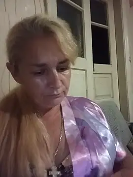 Snapshot of Bliss4532 chatting on 31, 7, 2026 Bliss4532 online show from 31, 7, 2026