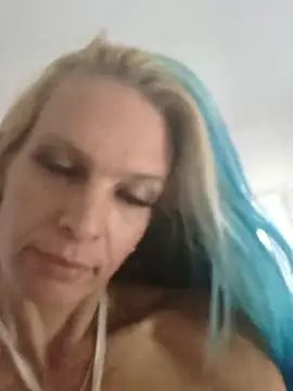 kisses4kaelie online show from 27, 7, 2026