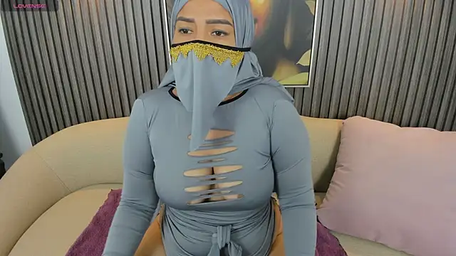 amira farahh online show from 28, 7, 2026