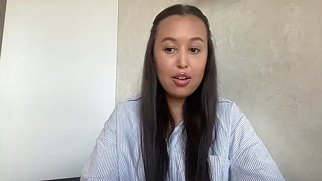 Dana 0005 online show from 27, 7, 2026