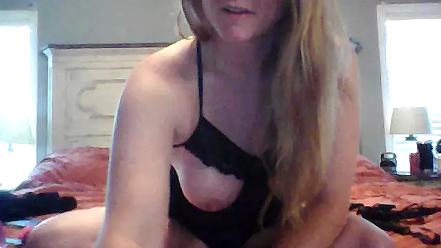 Snapshot of mountainmounter chatting on 24, 7, 2026 mountainmounter online show from 24, 7, 2026