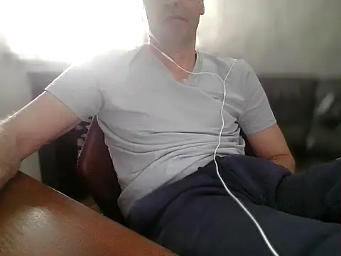 Snapshot of trebor600 chatting on 24, 2, 2026 trebor600 online show from 24, 2, 2026