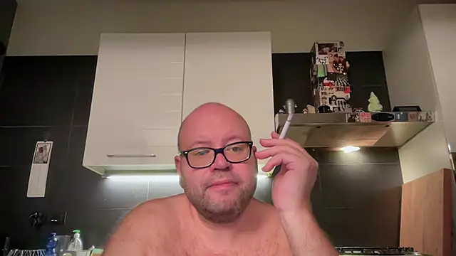 theitalianbear online show from 8, 9, 2025