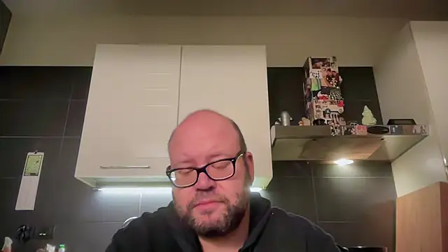 theitalianbear online show from 16, 3, 2026