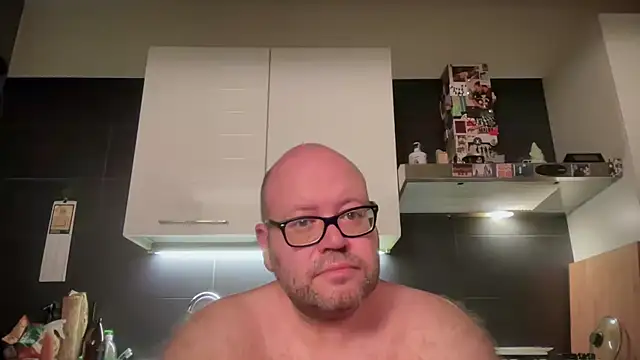 Snapshot of theitalianbear chatting on 30, 6, 2026 theitalianbear online show from 30, 6, 2026