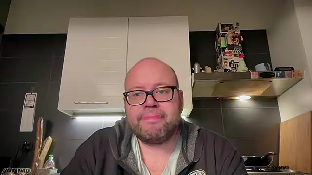 theitalianbear online show from 2, 1, 2025