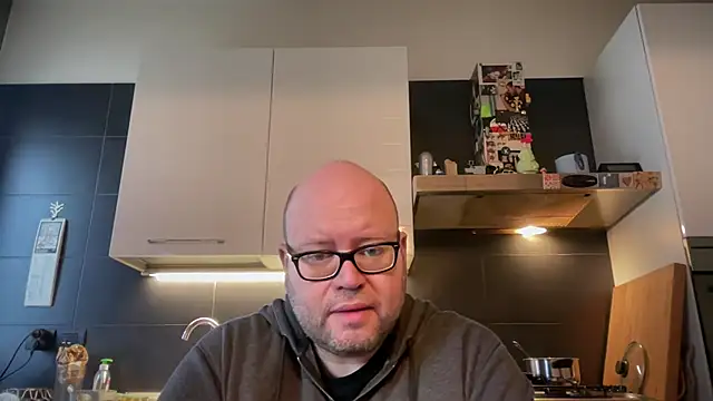 theitalianbear online show from 18, 1, 2025