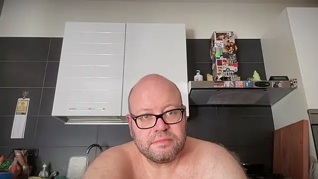 Snapshot of theitalianbear chatting on 1, 7, 2026 theitalianbear online show from 1, 7, 2026