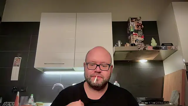 theitalianbear online show from 8, 11, 2025