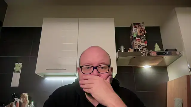 theitalianbear online show from 3, 3, 2026