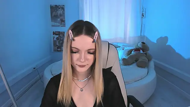 Michele bright online show from 28, 7, 2026