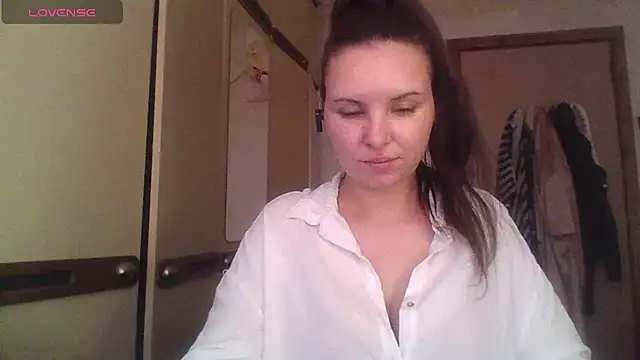 Alisa Milt online show from 25, 7, 2026