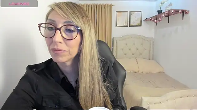 Snapshot of scarletfs chatting on 28, 7, 2026 scarletfs online show from 28, 7, 2026