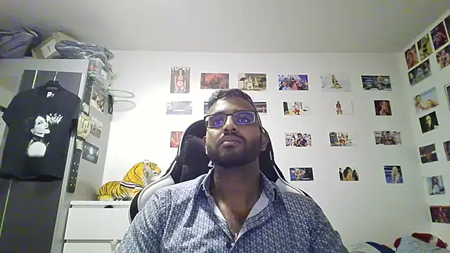 Snapshot of xXxChrisKissxXx chatting on 28, 7, 2026 xXxChrisKissxXx online show from 28, 7, 2026
