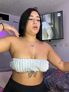 Snapshot of Alexaaa14 chatting on 7, 8, 2026 Alexaaa14 online show from 7, 8, 2026