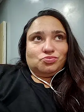 ClariceHowerd online show from 28, 7, 2026