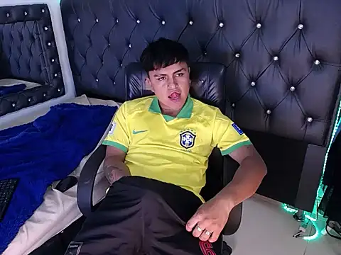 NoahBrowns  online show from 28, 7, 2026