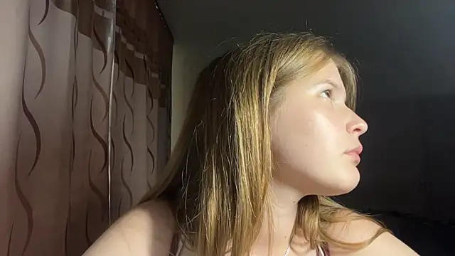 FayePapakostas online show from 29, 7, 2026