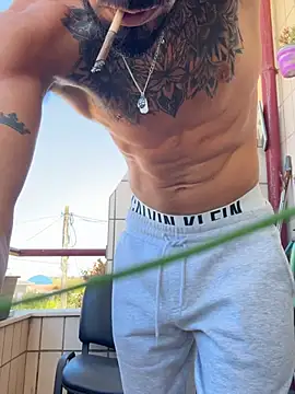 Jrafaelgomes17 online show from 6, 8, 2026