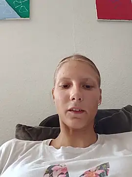LenaGoldi online show from 30, 7, 2026