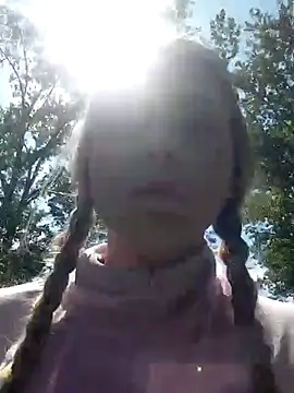 Snapshot of RossyMood chatting on 29, 7, 2026 RossyMood online show from 29, 7, 2026
