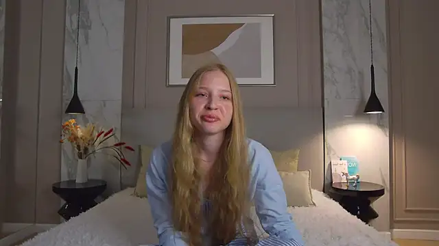 Snapshot of Aurora_Bennett chatting on 30, 7, 2026 Aurora Bennett online show from 30, 7, 2026