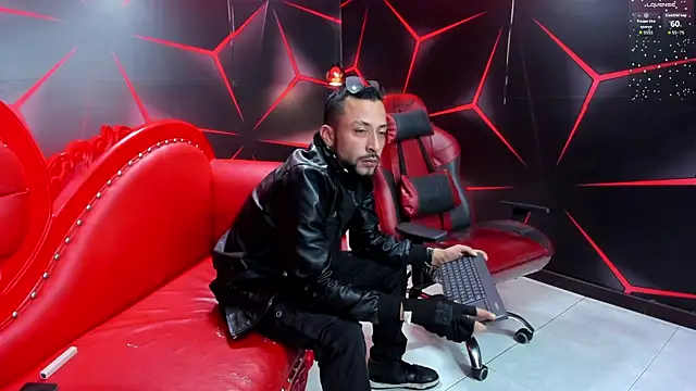 Snapshot of MarcoAndStartmin chatting on 5, 8, 2026 MarcoAndStartmin online show from 5, 8, 2026