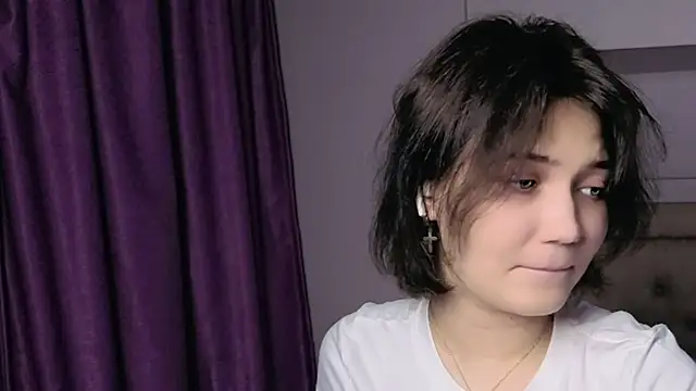 Snapshot of cute__caprice chatting on 3, 8, 2026 cute caprice online show from 3, 8, 2026