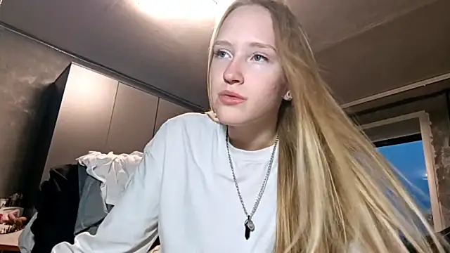 Snapshot of Mia_Azart chatting on 31, 7, 2026 Mia Azart online show from 31, 7, 2026