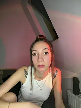 Snapshot of shadow_bloom_24 chatting on 31, 7, 2026 shadow bloom 24 online show from 31, 7, 2026
