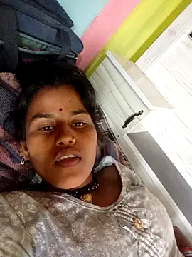 Snapshot of Miss_rohni23 chatting on 7, 8, 2026 Miss rohni23 online show from 7, 8, 2026