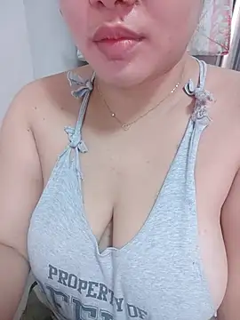 Snapshot of Sexy_Sweetiee chatting on 2, 8, 2026 Sexy Sweetiee online show from 2, 8, 2026