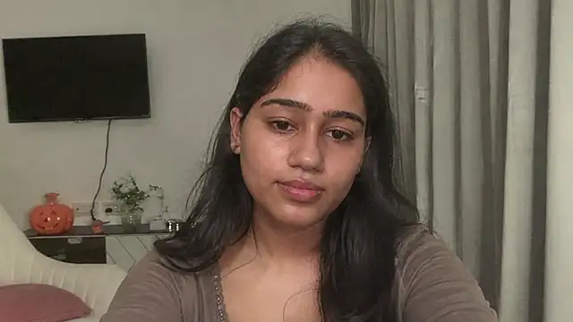 Snapshot of Rekha_52 chatting on 1, 8, 2026 Rekha 52 online show from 1, 8, 2026