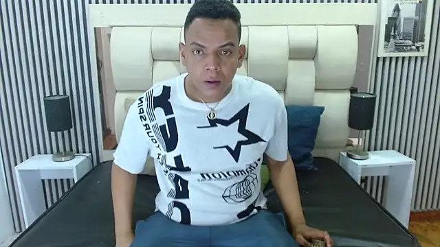 Snapshot of Papi_95 chatting on 3, 8, 2026 Papi 95 online show from 3, 8, 2026
