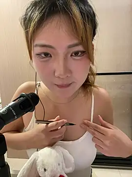 Snapshot of tingting89 chatting on 2, 8, 2026 tingting89 online show from 2, 8, 2026